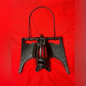 HTF RARE POTTERY BARN Halloween Large Bat Cast Iron Hanging Votive Candle Holder